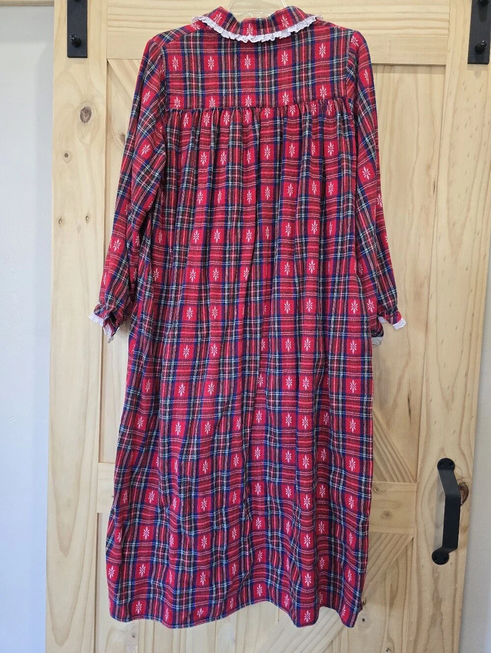 Vintage Lanz of Salzburg Red Plaid Tartan Cotton Lace Flannel Nightgown Size M